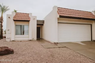 Photo #3: 6951069 Listing