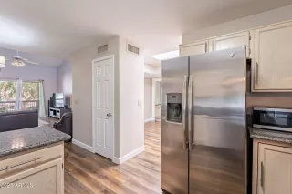 Photo #2: 6951184 Listing