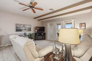 Photo #2: 6951239 Listing 