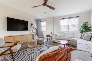 Photo #4: 6951348 Listing 