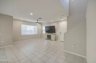 Photo #2: 6951362 Listing 