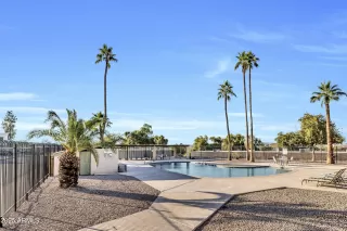 More Details about MLS # 6951364 : 1500 W RIO SALADO PARKWAY 106#106