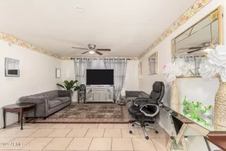 Photo #6: 6951539 Listing 