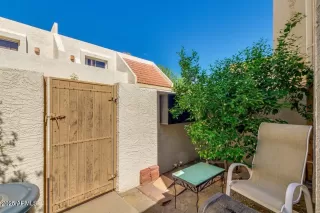 Photo #2: 6951572 Listing