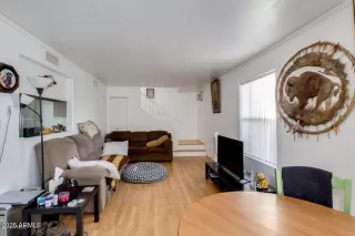 Photo #3: 6951572 Listing