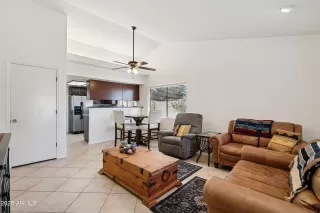 Photo #6: 6951597 Listing