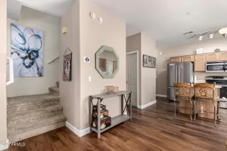 Photo #6: 6951656 Listing 