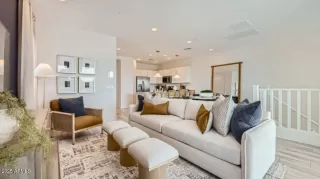 Photo #4: 6951752 Listing