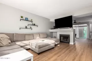 Photo #4: 6951879 Listing 