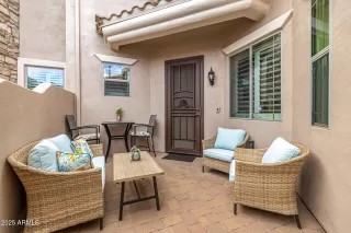 Photo #6: 6952145 Listing