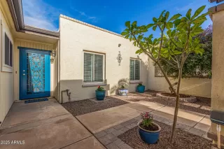 Photo #2: 6952236 Listing 