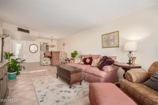 Photo #4: 6952236 Listing 