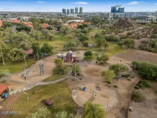 Photo #2: 6952443 Listing