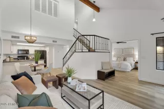 Photo #4: 6952443 Listing