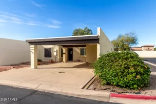 Photo #2: 6952460 Listing