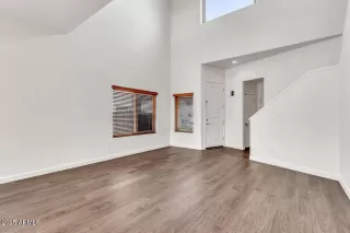 Photo #6: 6952461 Listing