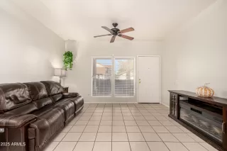 Photo #4: 6953183 Listing 