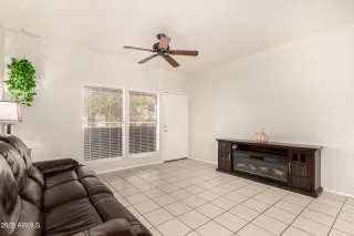 Photo #6: 6953183 Listing 