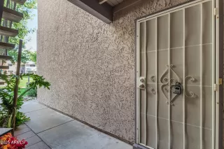 Photo #4: 6953702 Listing 