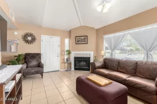 Photo #2: 6953763 Listing