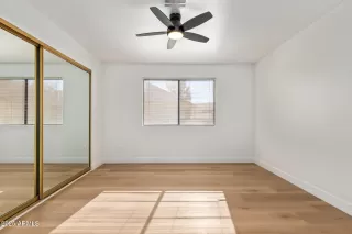 Photo #5: 6954125 Listing