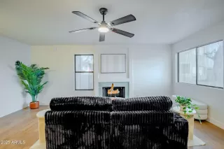 Photo #4: 6954378 Listing 