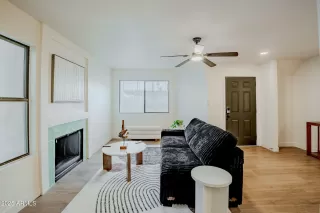 Photo #5: 6954378 Listing 