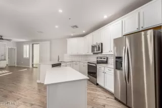 Photo #4: 6954474 Listing 