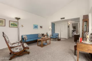 Photo #5: 6954763 Listing 