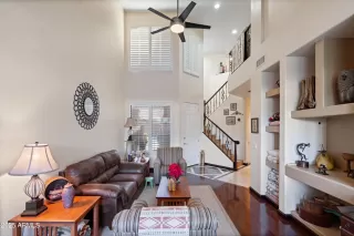 Photo #6: 6954798 Listing 