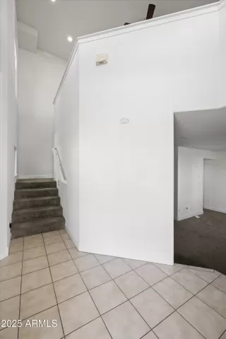 Photo #6: 6954863 Listing