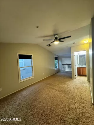 Photo #6: 6954990 Listing