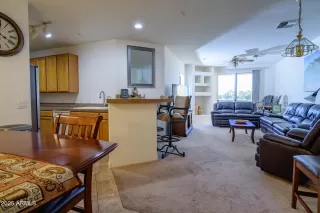 Photo #5: 6955013 Listing