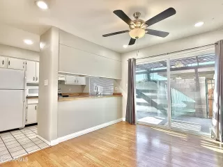 Photo #5: 6955234 Listing