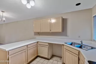 Photo #6: 6955281 Listing