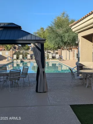 Photo #6: 6955308 Listing