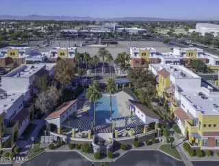 Photo #4: 6955814 Listing