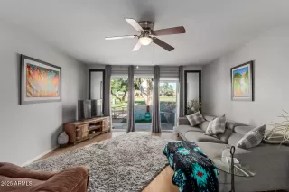 Photo #3: 6955990 Listing 