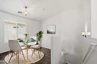 Photo #3: 6955999 Listing 