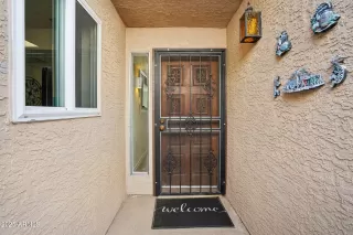 Photo #4: 6956094 Listing