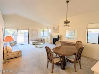 Photo #3: 6956214 Listing 