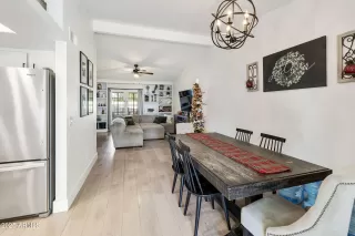 Photo #4: 6956291 Listing