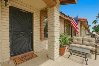 Photo #5: 6957003 Listing