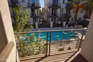 Photo #3: 6957505 Listing