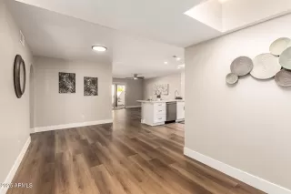 Photo #3: 6957558 Listing