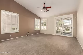 Photo #6: 6957600 Listing 