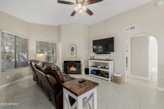 Photo #1: 6957687 Listing