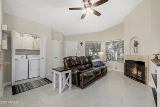 Photo #3: 6957687 Listing