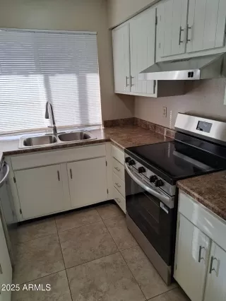 Photo #1: 6957925 Listing