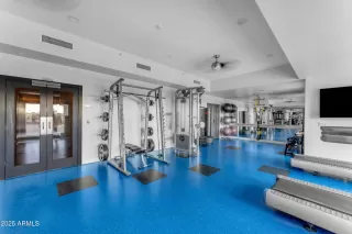 Photo #6: 6958029 Listing 